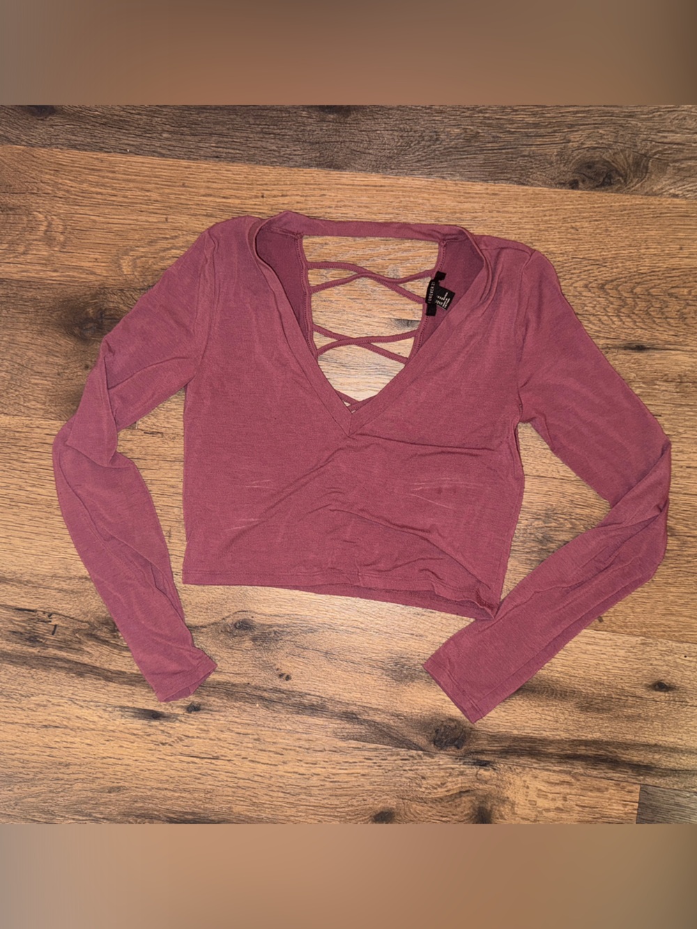 Forever 21 Mauve Crisscross V-Neck Long Sleeve Crop Top